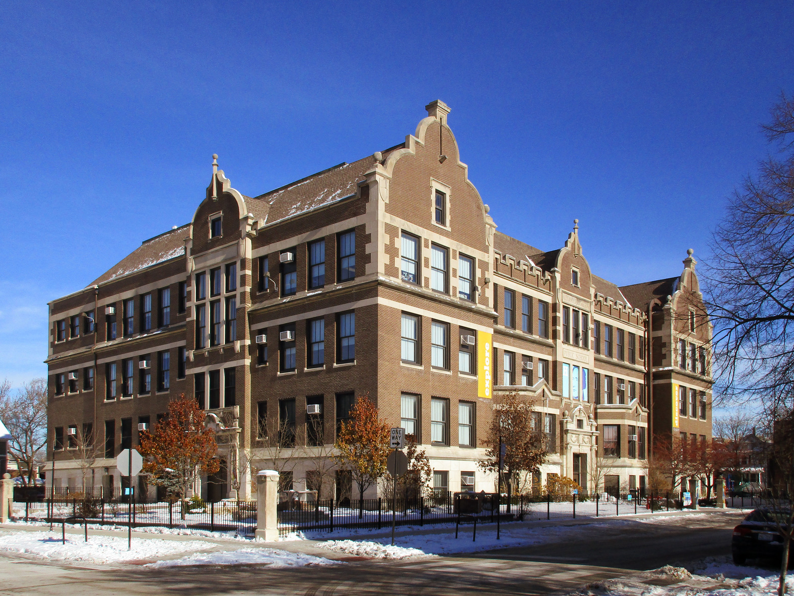 hamilton elementary school